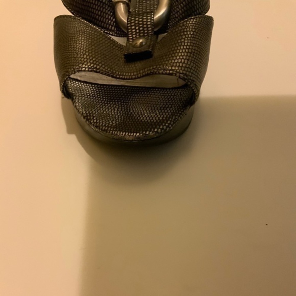 Calvin Klein Solana Pewter wedges - Picture 7 of 10